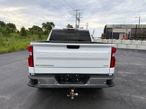 Used 2024 Chevrolet Silverado 1500 LTZ w/ LTZ Convenience Package II AWD/4WD image 6