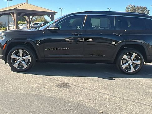 Used 2021 Jeep Grand Cherokee L Limited image 6