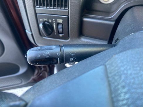 Used 2005 Dodge Ram 1500 Truck SLT image 53