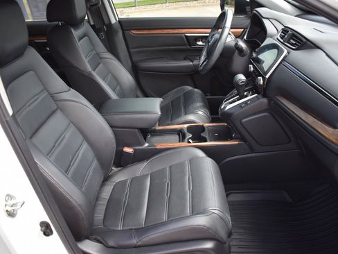 Used 2020 Honda CR-V Touring image 18