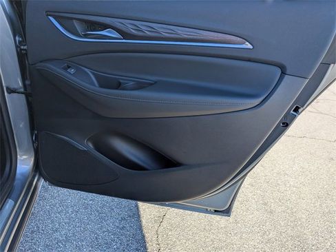 Certified 2023 Buick Enclave Avenir w/ Avenir Technology Package image 37