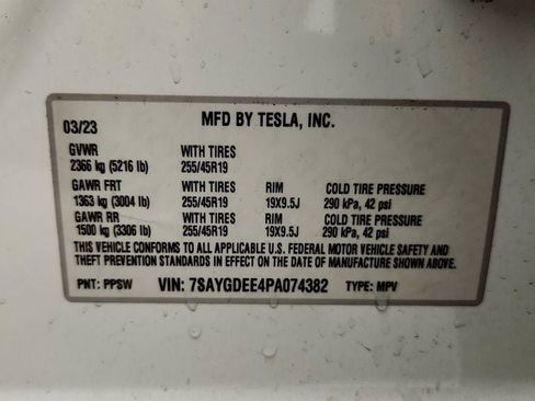 Used 2023 Tesla Model Y AWD image 23
