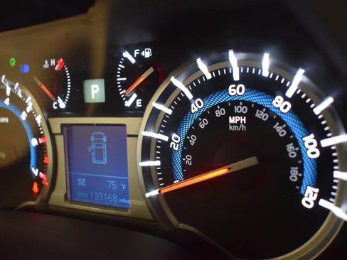 Used 2019 Toyota 4Runner 4WD image 80