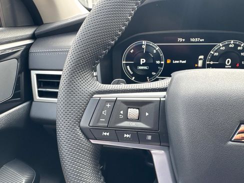 New 2025 Mitsubishi Outlander 4WD Plug-In Hybrid image 20