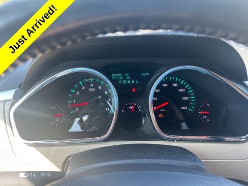 Used 2012 Chevrolet Traverse LTZ image 18