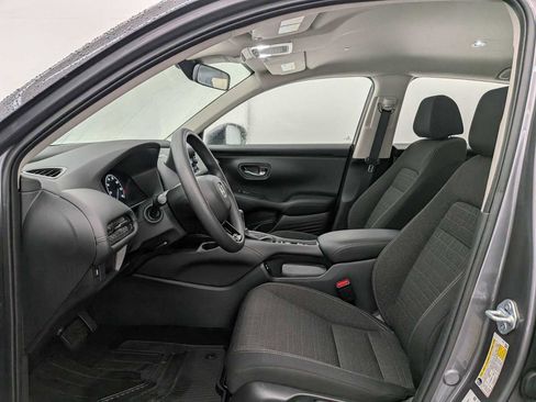 Used 2025 Honda HR-V LX image 16