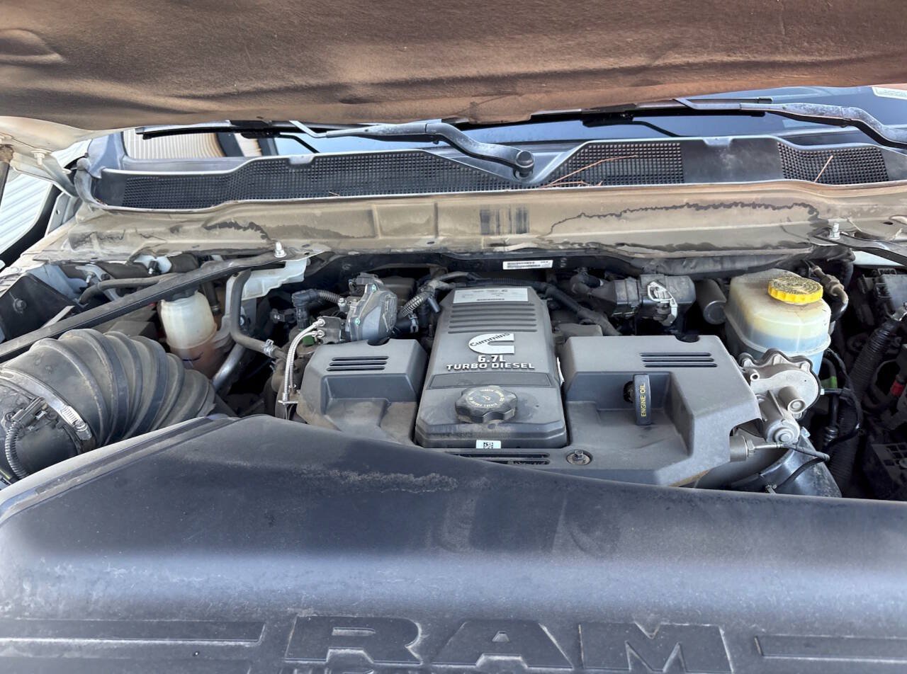 Used 2020 RAM 2500 Limited AWD/4WD image 11
