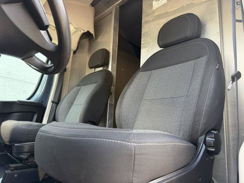 Used 2019 RAM ProMaster 2500 FWD image 10