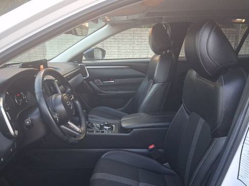Used 2025 MAZDA CX-50 AWD 2.5 S w/ Premium Package image 4