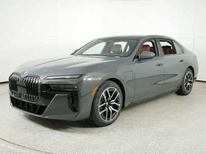 New 2025 BMW 750e xDrive w/ Executive Package