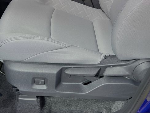 Used 2025 Toyota Tacoma SR5 RWD image 15