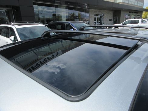 Used 2026 Lexus TX 500h AWD image 17