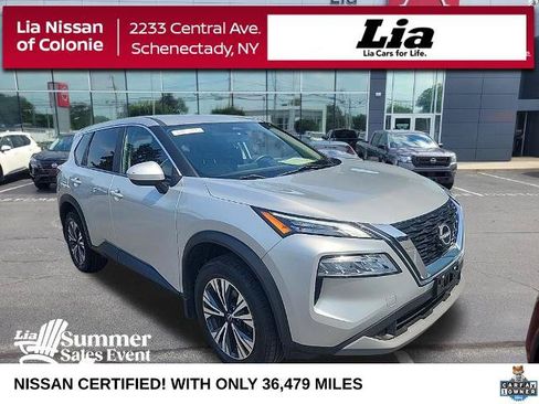 Certified 2023 Nissan Rogue SV AWD/4WD image 1