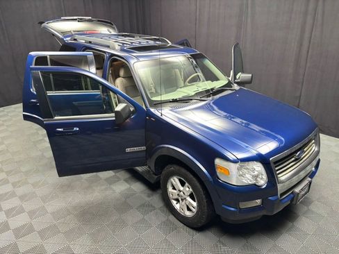 Used 2007 Ford Explorer XLT AWD/4WD image 21