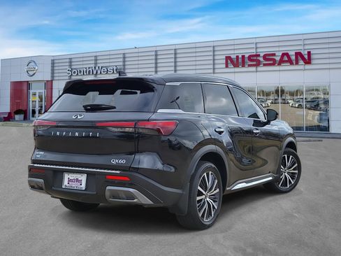 Used 2023 INFINITI QX60 Sensory w/ Vision Package image 6