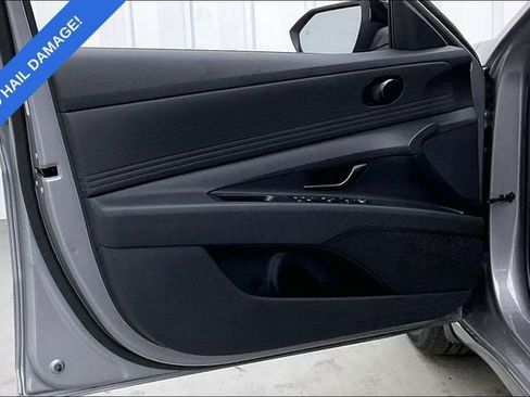 Used 2025 Hyundai Elantra Sport FWD image 10