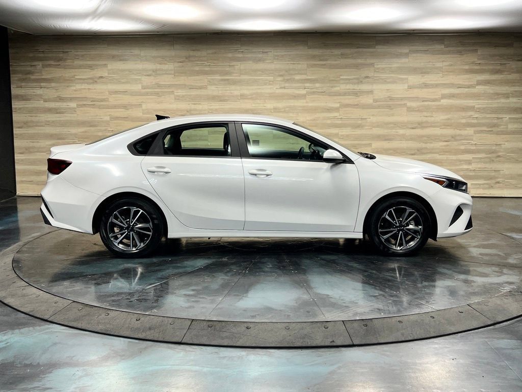 Used 2023 Kia Forte Sedan FWD image 23
