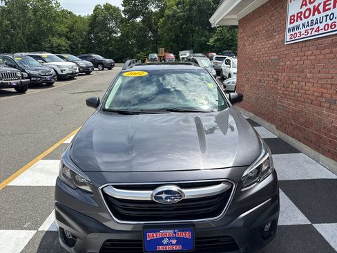 Used 2022 Subaru Outback Premium AWD/4WD image 7