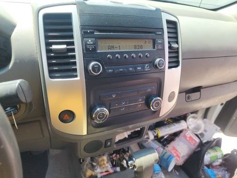 Used 2014 Nissan Frontier S RWD image 6