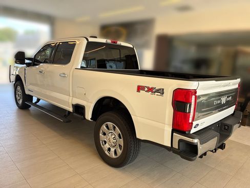 Certified 2025 Ford F250 King Ranch w/ Chrome Package AWD/4WD image 5