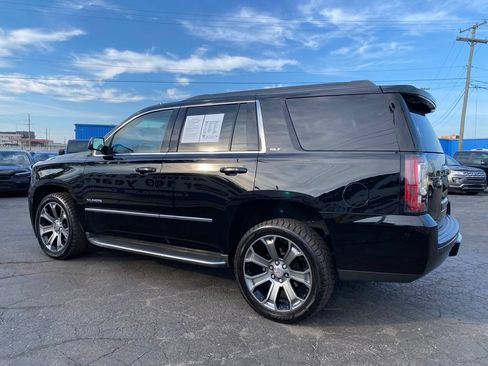 Used 2016 GMC Yukon SLT w/ Open Road Package AWD/4WD image 6