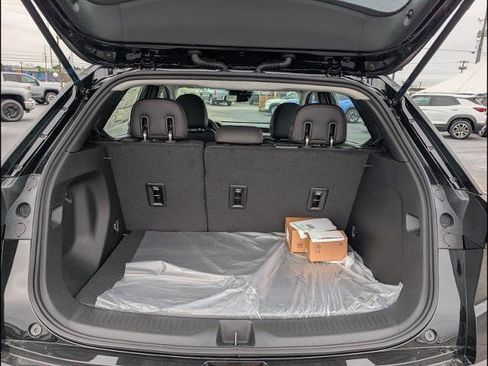 New 2027 Chevrolet Bolt RS FWD image 17