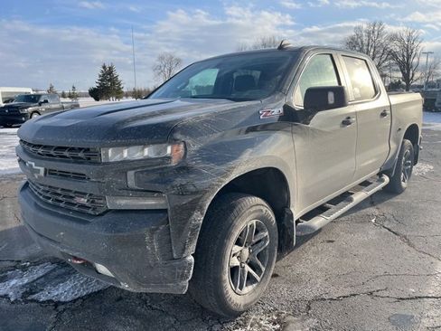 Used 2019 Chevrolet Silverado 1500 LT Trail Boss image 1