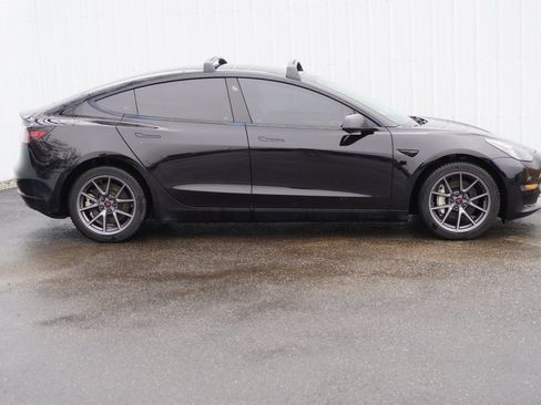 Used 2023 Tesla Model 3 Long Range image 2