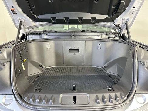 New 2025 Ford F150 Lightning Lariat image 9