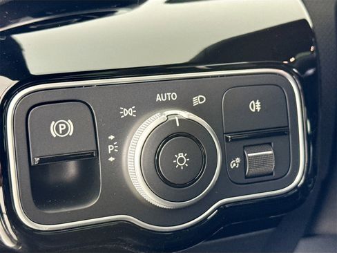 New 2026 Mercedes-Benz CLA 250 4MATIC image 11