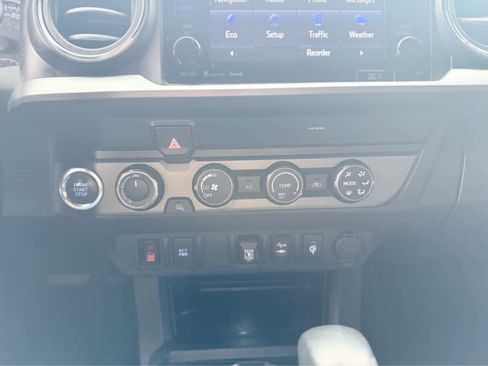 Used 2019 Toyota Tacoma TRD Off-Road image 26