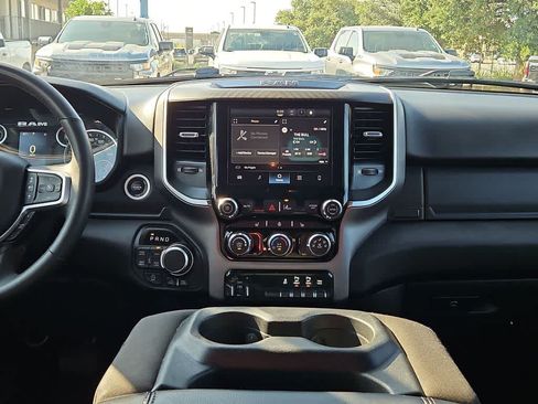 Used 2025 RAM 1500 Big Horn AWD/4WD image 14