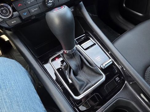 New 2026 Jeep Compass Latitude image 16