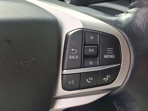 Certified 2022 Ford Explorer XLT w/ Class IV Trailer Tow Package image 21