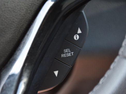 Used 2019 Honda HR-V Touring image 33