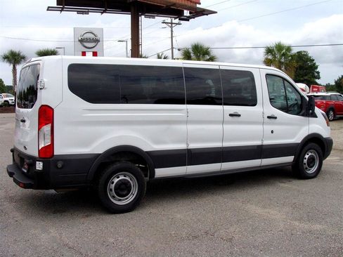 Used 2016 Ford Transit 350 XL image 3