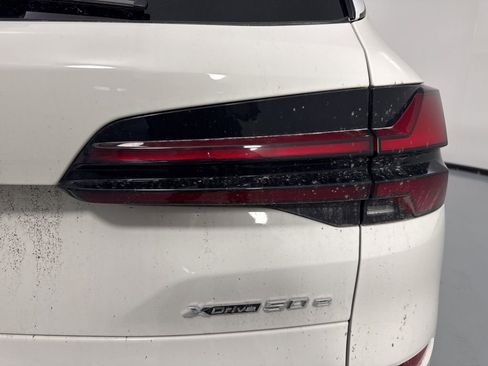 New 2026 BMW X5 xDrive50e AWD/4WD image 7