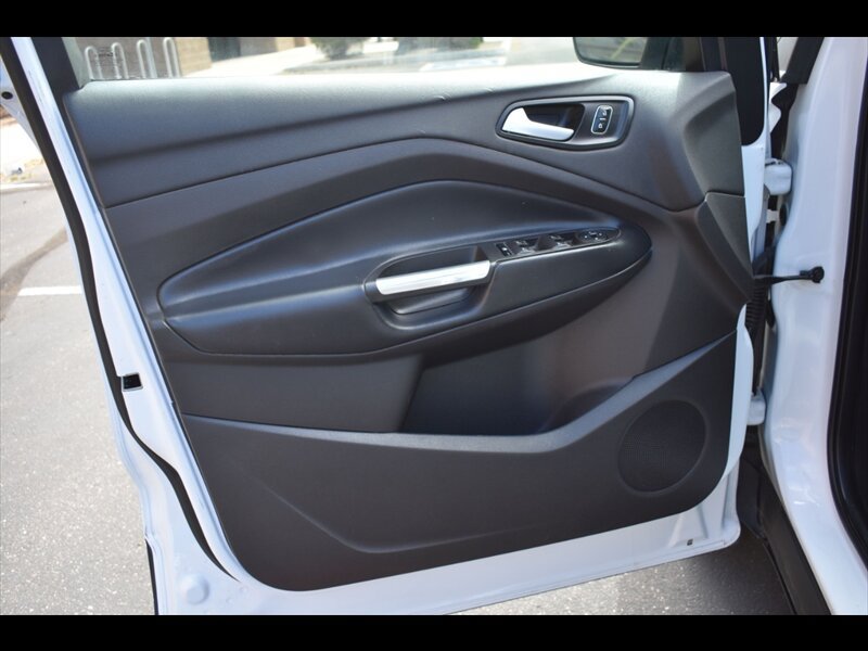 Used 2019 Ford Escape SEL FWD image 17