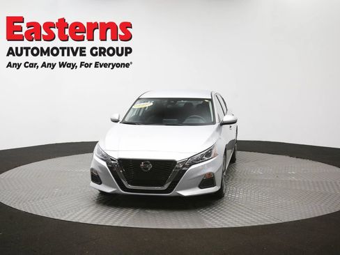 Used 2022 Nissan Altima 2.5 SV FWD image 53