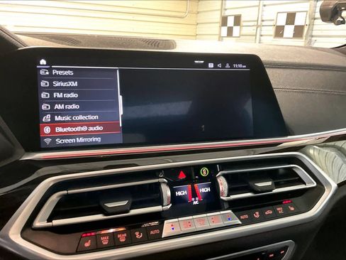 Used 2020 BMW X5 xDrive40i w/ Convenience Package image 23