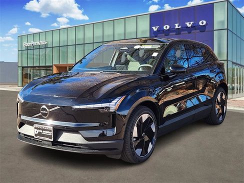 New 2025 Volvo EX30 Plus w/ Protection Package Premier image 22