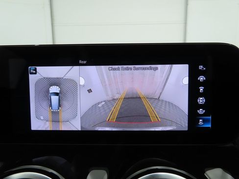 Certified 2022 Mercedes-Benz GLB 250 image 14