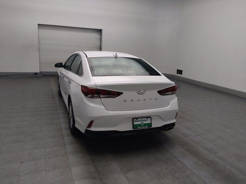 Used 2018 Hyundai Sonata SEL w/ Cargo Package FWD image 6