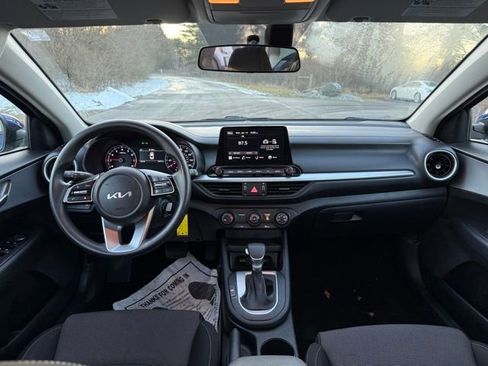 Certified 2024 Kia Forte LXS w/ LXS Technology Package image 5