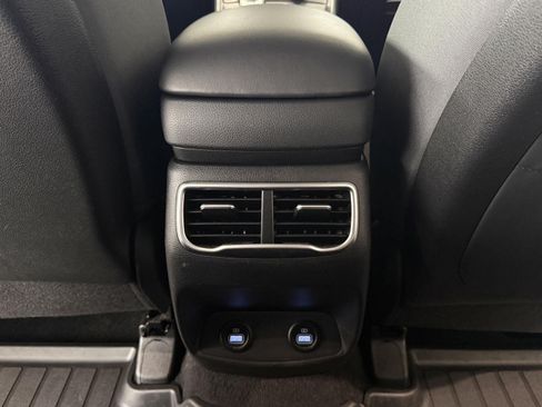 Used 2023 Hyundai Santa Fe SE AWD/4WD image 27