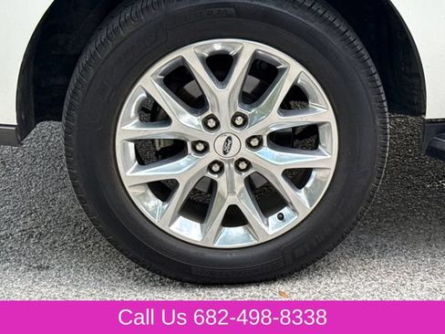Used 2021 Ford Expedition XLT RWD image 9