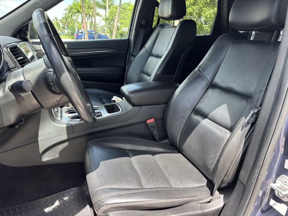 Used 2021 Jeep Grand Cherokee Limited RWD image 19