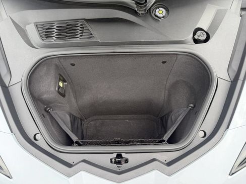 Used 2021 Chevrolet Corvette Stingray Preferred Cpe w/ Z51 Performance Package RWD image 10