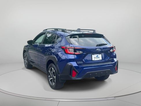 Used 2024 Subaru Crosstrek 2.0i Premium AWD/4WD image 4