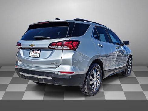 Used 2022 Chevrolet Equinox LT image 6